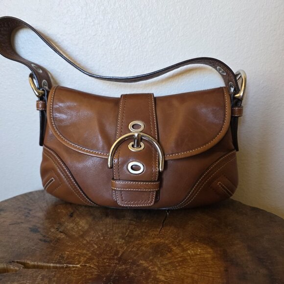 Coach F10188 Soho Small Hobo Shoulder Bag Tan Leather w/ Dustbag Authenticated - Picture 2 of 16